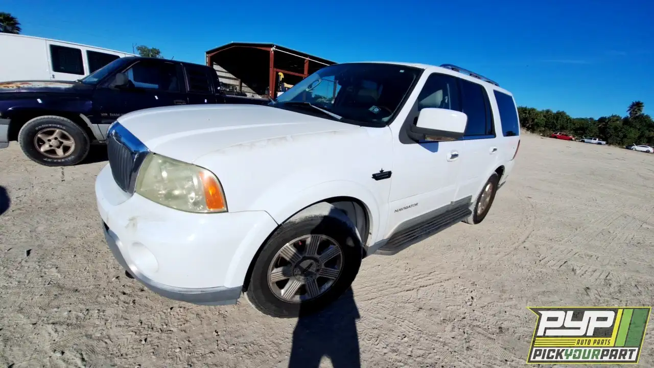 Photo of 2003 Lincoln Navigator
