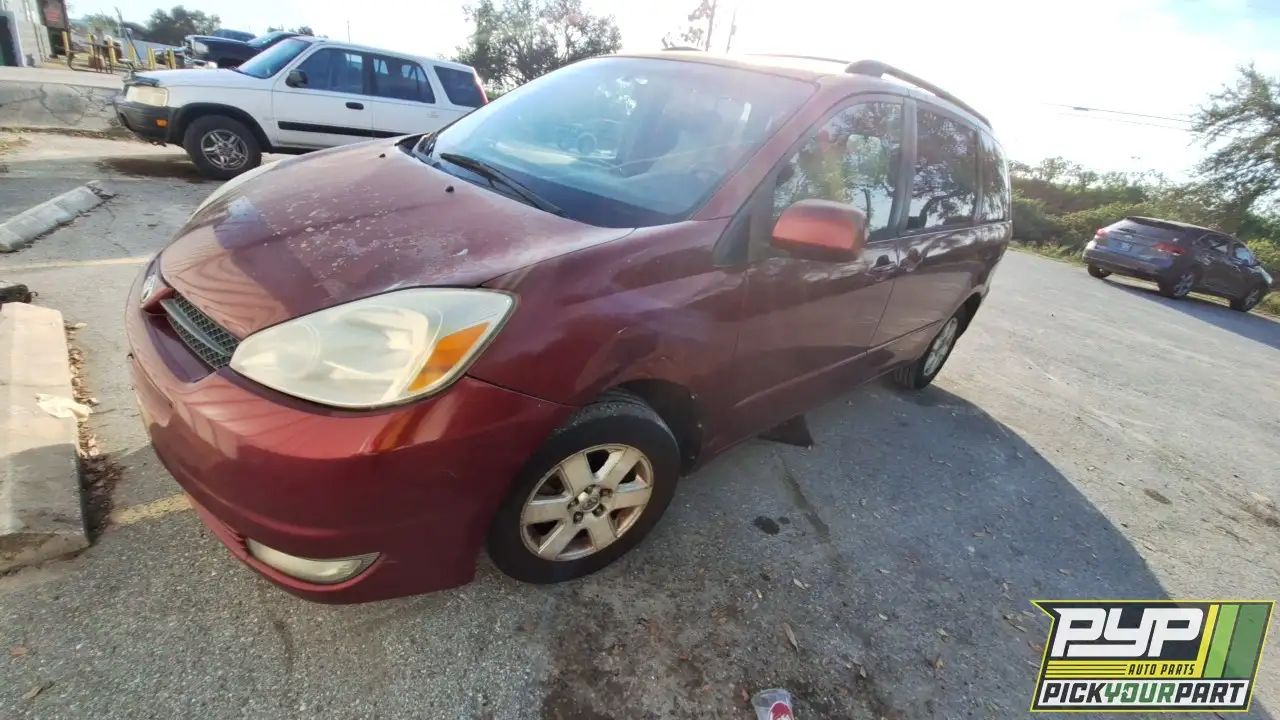 Photo of 2004 Toyota Sienna