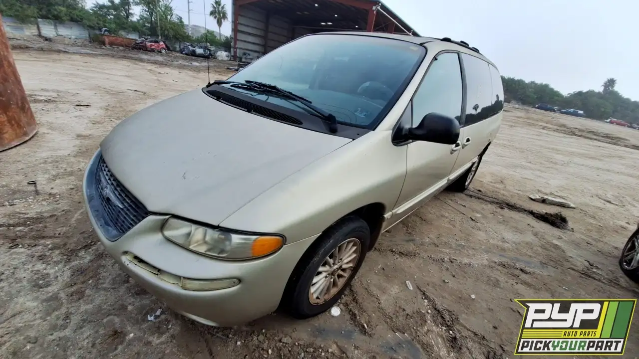 Photo of 2000 Chrysler Town And Country