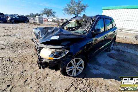 Photo of 2011 Hyundai Santa Fe
