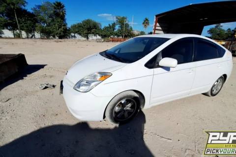Photo of 2004 Toyota Prius