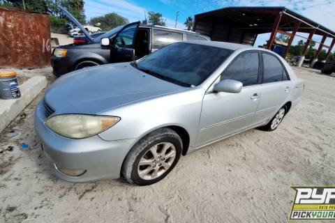 Photo of 2005 Toyota Camry