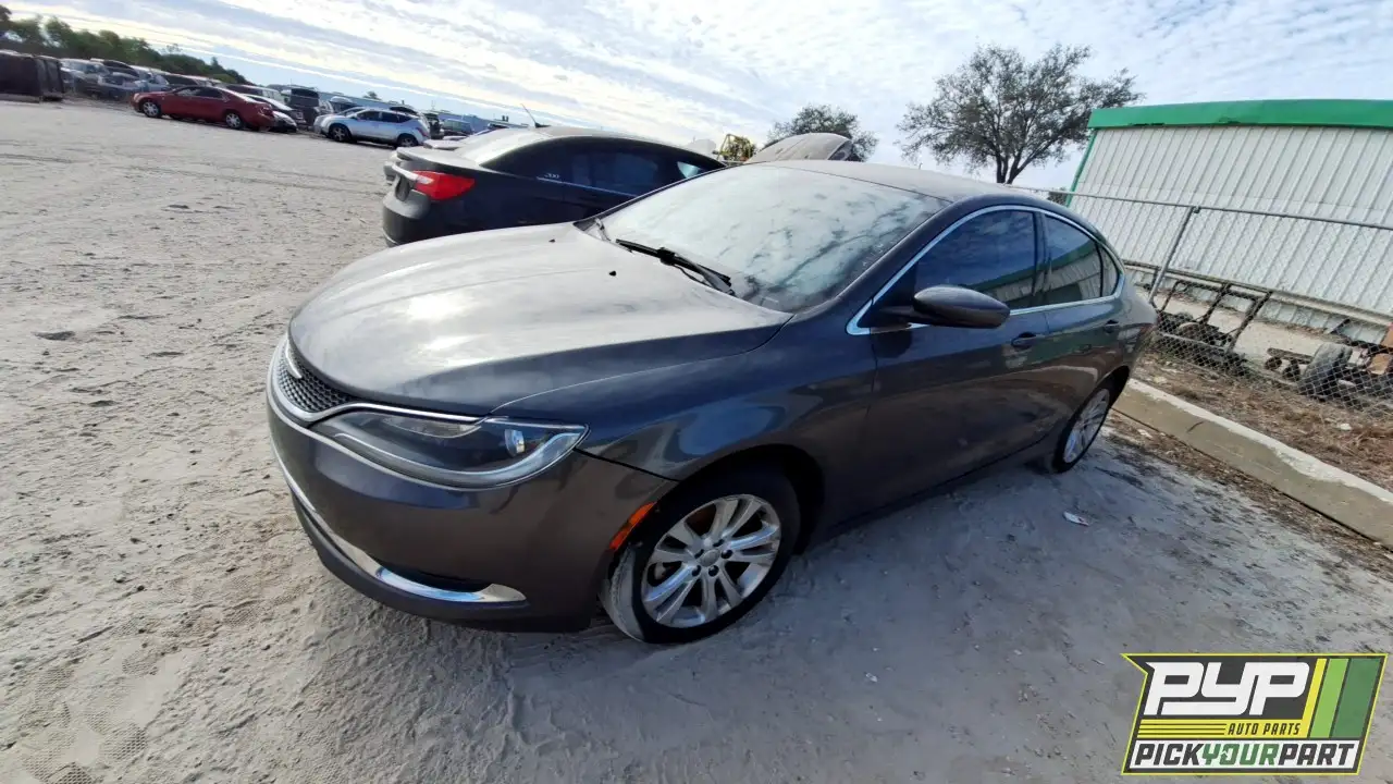 Photo of 2015 Chrysler 200