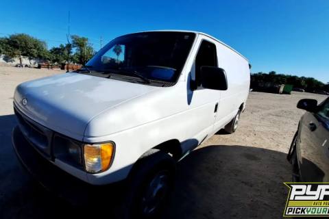Photo of 2000 Ford E-250 Econoline
