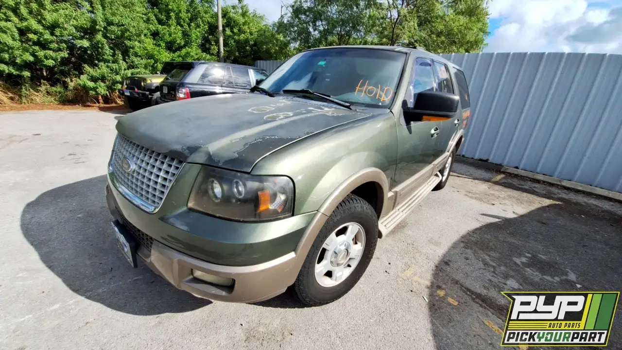 Photo of 2004 Ford Expedition