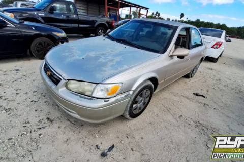 Photo of 2001 Toyota Camry