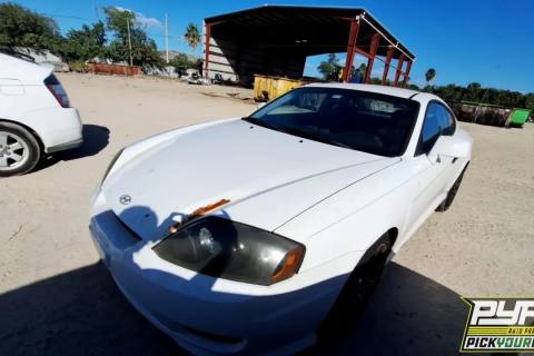 Photo of 2006 Hyundai Tiburon