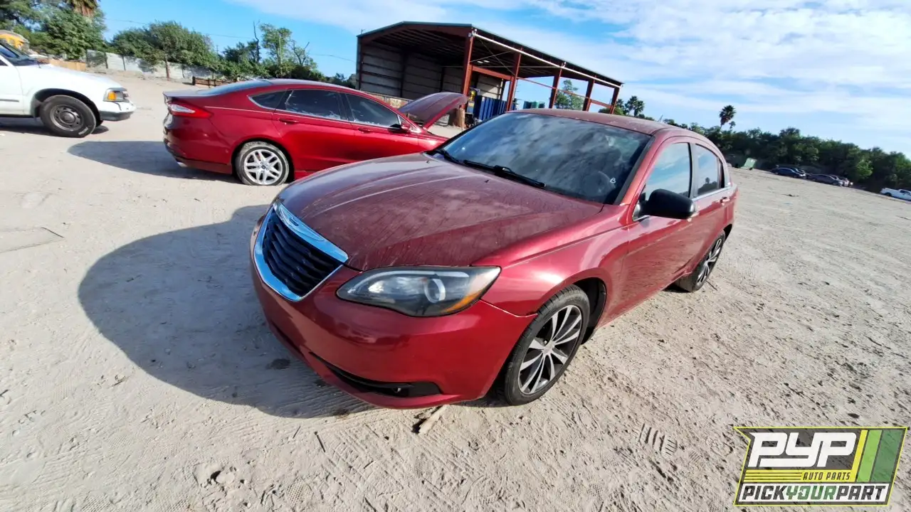 Photo of 2013 Chrysler 200