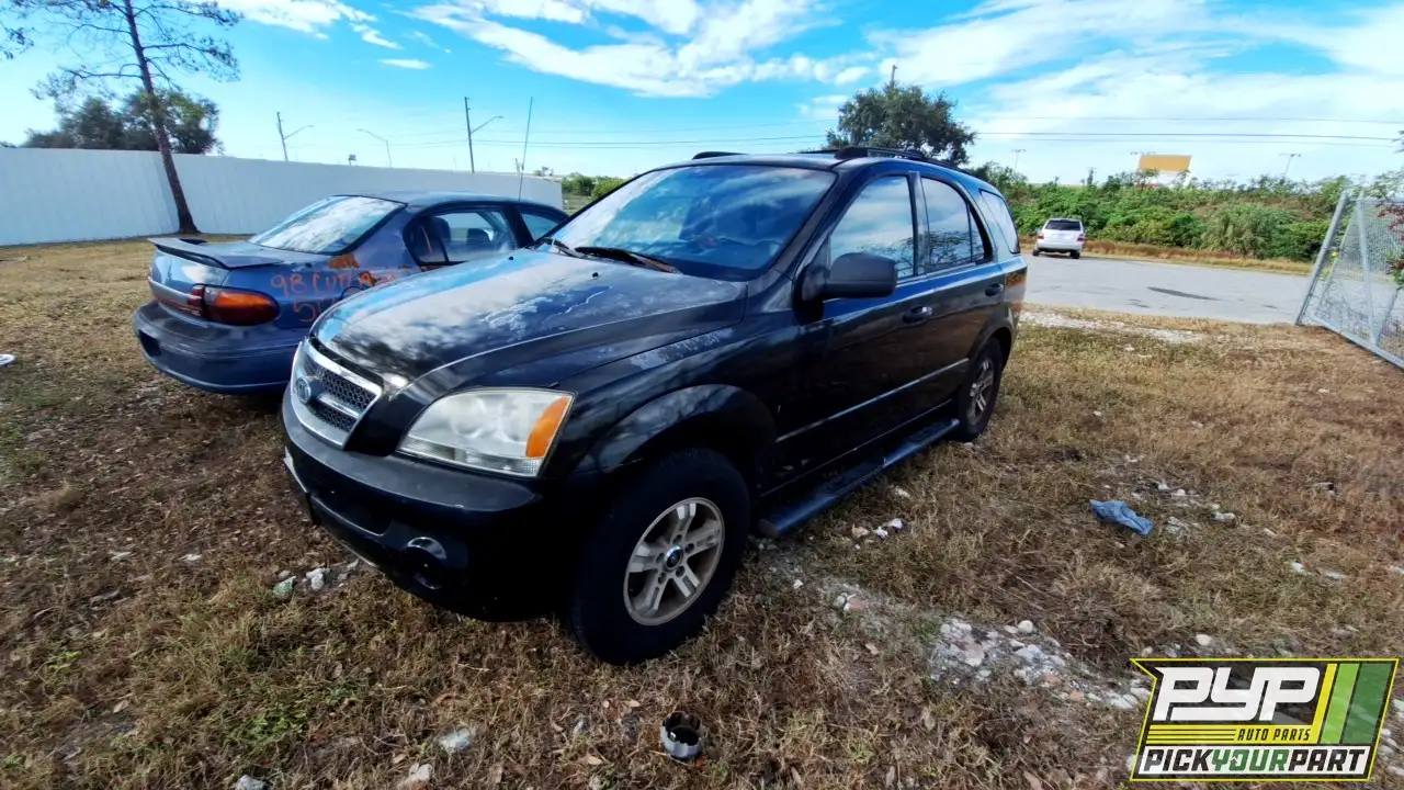 Photo of 2004 Kia Sorento