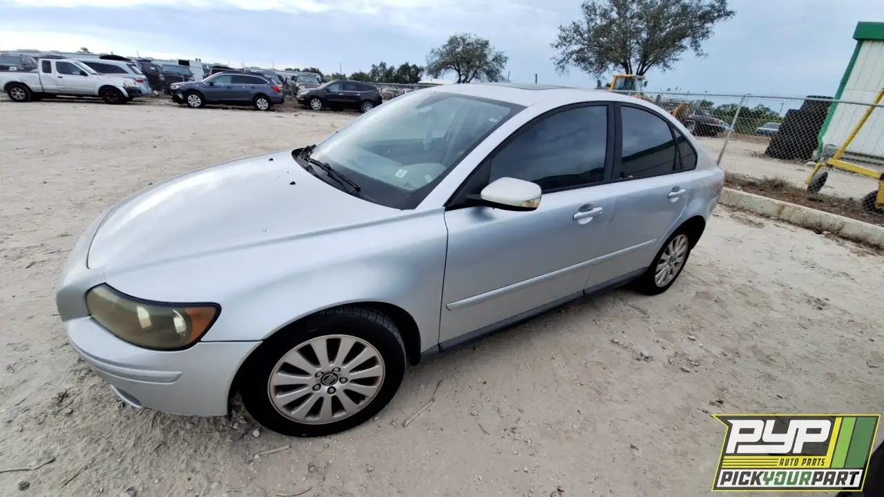 Photo of 2005 Volvo S40