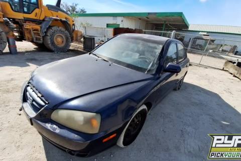 Photo of 2005 Hyundai Elantra