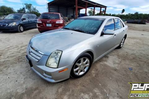 Photo of 2005 Cadillac Sts