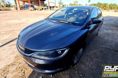 Photo of 2016 Chrysler 200