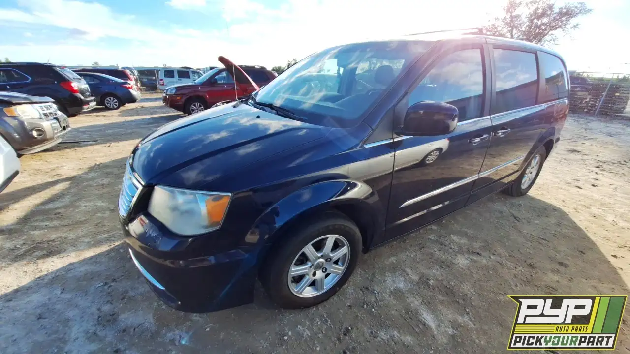 Photo of 2012 Chrysler Town And Country