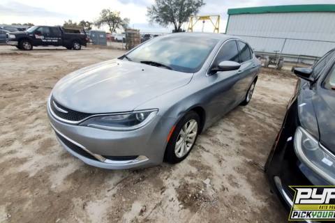 Photo of 2016 Chrysler 200