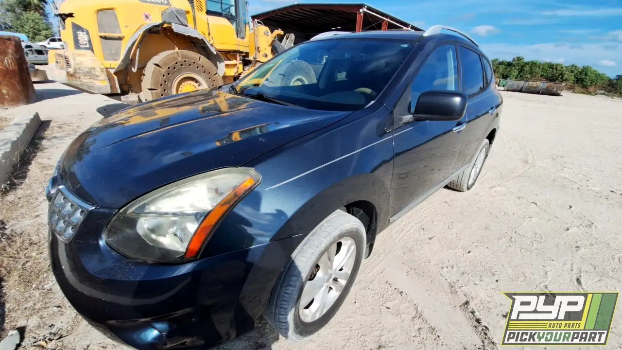 Photo of 2015 Nissan Rogue Select