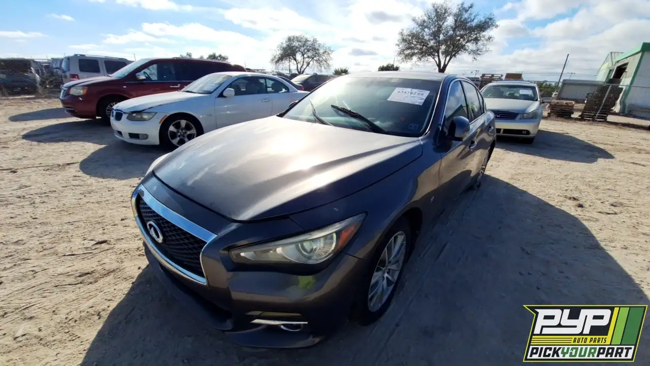 Photo of 2015 Infiniti Q50