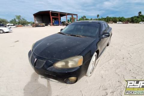 Photo of 2006 Pontiac Grand Prix