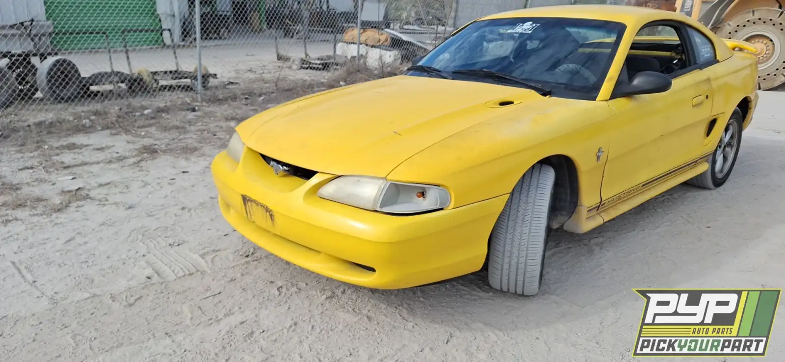Photo of 1998 Ford Mustang