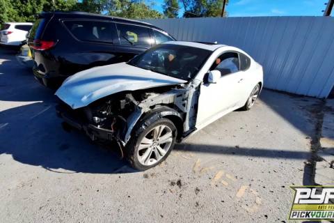 Photo of 2011 Hyundai Genesis Coupe