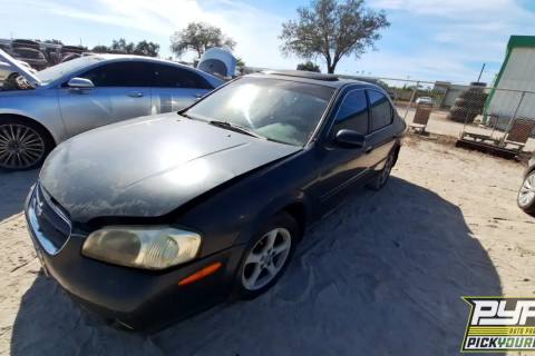 Photo of 2000 Nissan Maxima