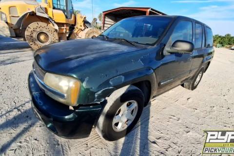 Photo of 2003 Chevrolet Trailblazer