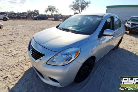 Photo of 2012 Nissan Versa