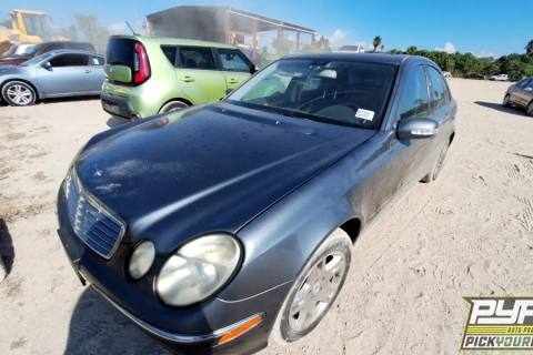 Photo of 2005 Mercedes-Benz E320