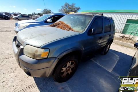 Photo of 2006 Ford Escape