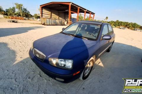 Photo of 2003 Hyundai Elantra