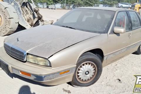 Photo of 1994 Buick Regal