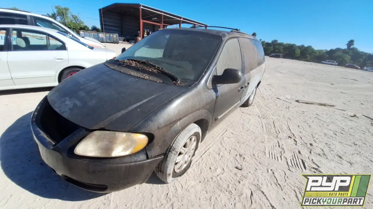 Photo of 2006 Chrysler Town & Country