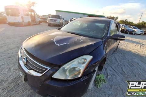 Photo of 2010 Nissan Altima