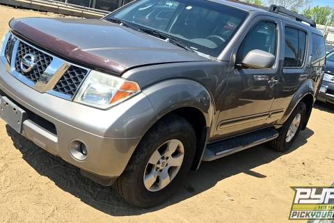 Photo of 2006 Nissan Pathfinder
