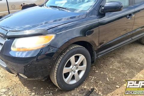 Photo of 2008 Hyundai Santa Fe