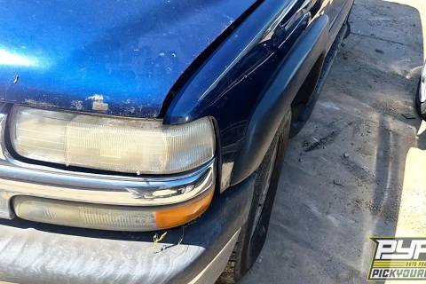 Photo of 2002 Chevrolet Tahoe