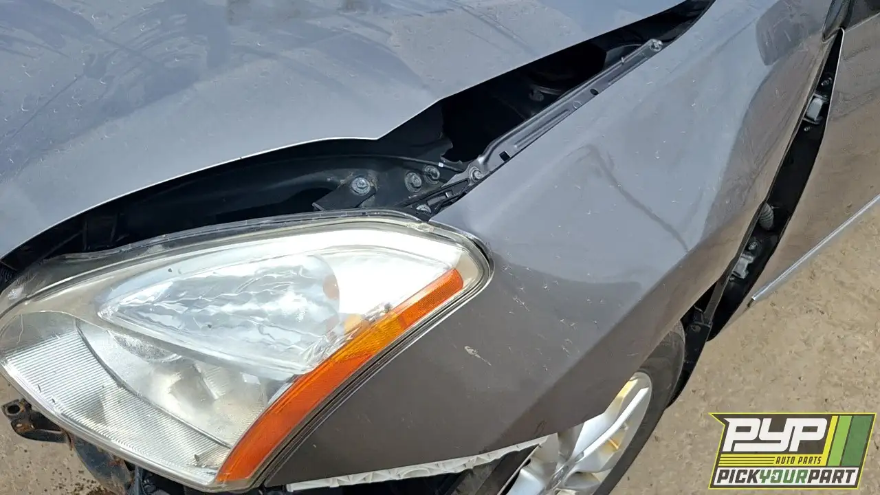 Photo of 2015 Nissan Rogue Select