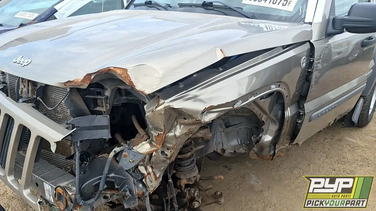 Photo of 2005 Jeep Liberty