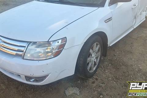 Photo of 2008 Ford Taurus