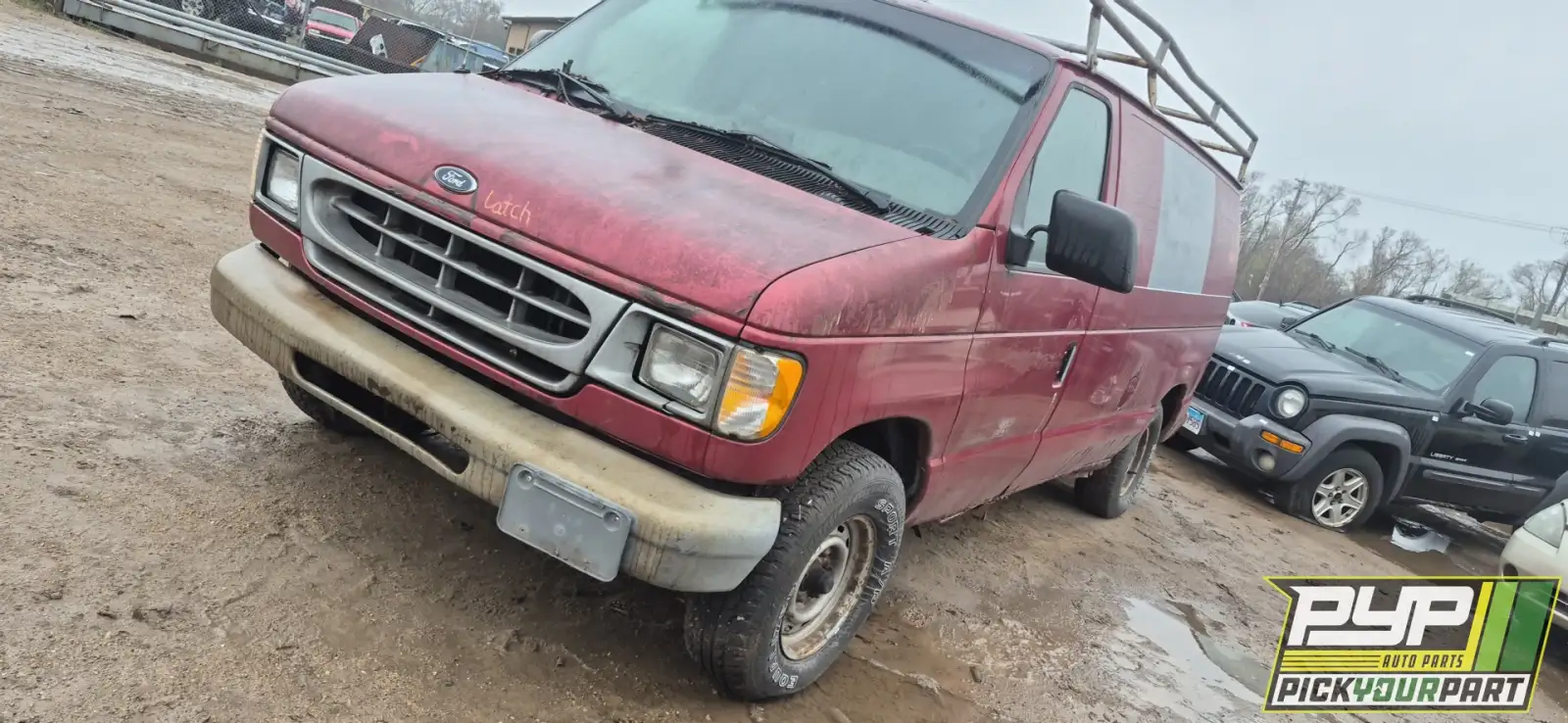 Photo of 1999 Ford E-150 Econoline