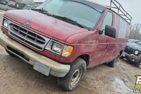 Photo of 1999 Ford E-150 Econoline