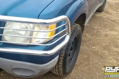 Photo of 2001 Ford Explorer Sport Trac