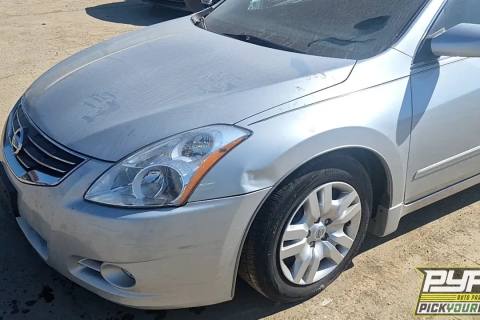 Photo of 2011 Nissan Altima