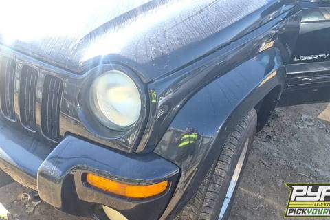 Photo of 2003 Jeep Liberty