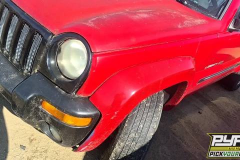Photo of 2004 Jeep Liberty