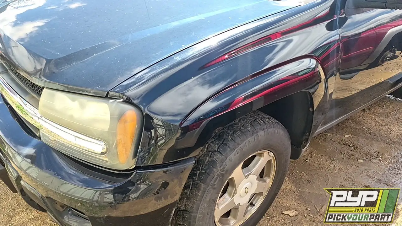 Photo of 2004 Chevrolet Trailblazer