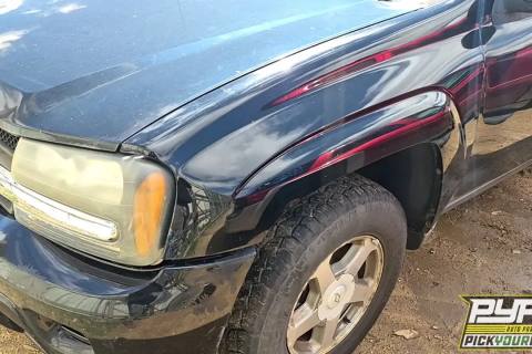 Photo of 2004 Chevrolet Trailblazer