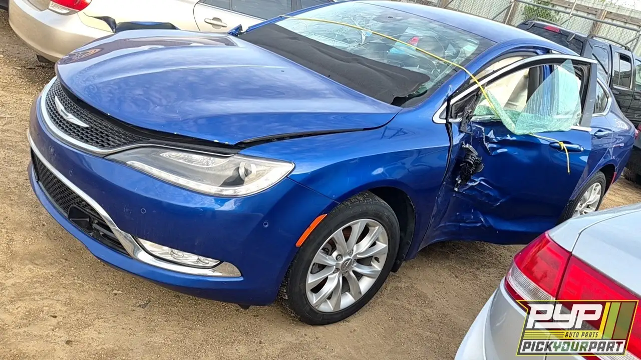 Photo of 2015 Chrysler 200