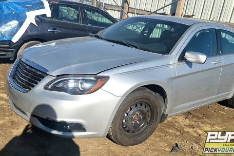Photo of 2012 Chrysler 200