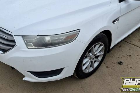 Photo of 2013 Ford Taurus